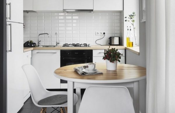 Дизайн маленькой кухни 5 кв м с холодильником: варианты планировки, фото идей