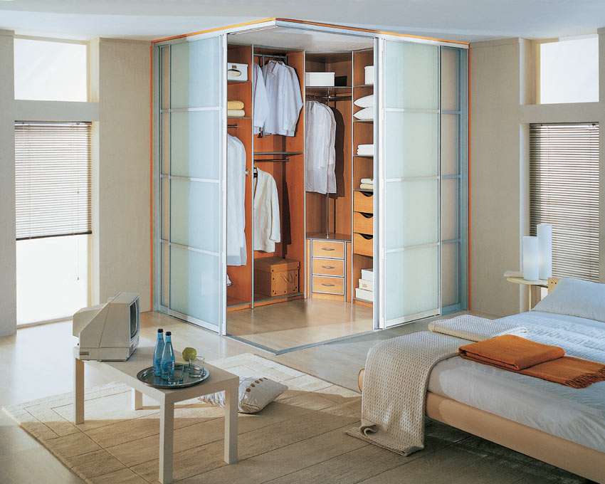Спальня с гардеробной комнатой — фото интерьеров Дизайн Спальни С Угловой Гардеробной