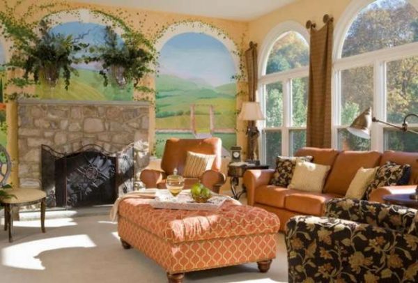 фреска, повторяющая пейзаж за окном в интерьере гостиной