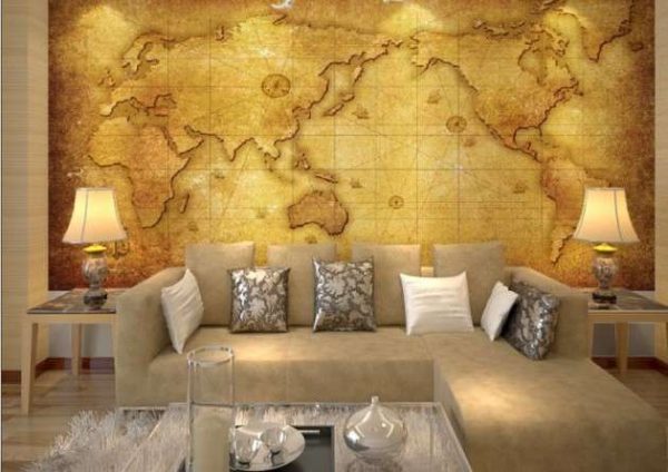 фреска карта мира в интерьере гостиной