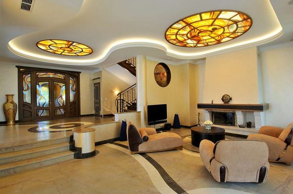 округлые формы декора в интерьере гостиной в стиле модерн