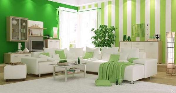 Сочетание зелёного и белого цветов в интерьере гостиной
