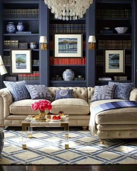 роскошный синий в интерьере гостиной в стиле современной классики