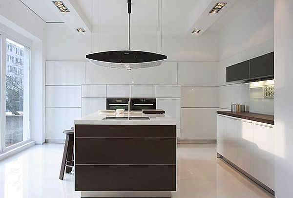 белый потолок на кухне в стиле минимализм