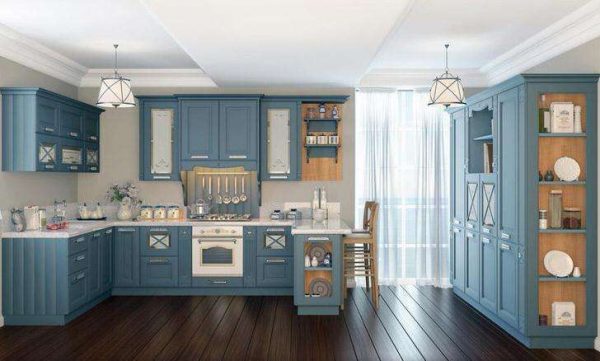 голубой кухонный гарнитур на кухне в стиле неоклассика