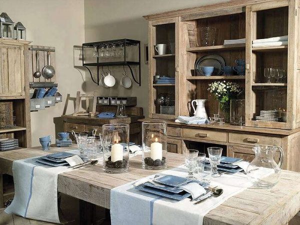 деревянная мебель на кухне в средиземноморском стиле