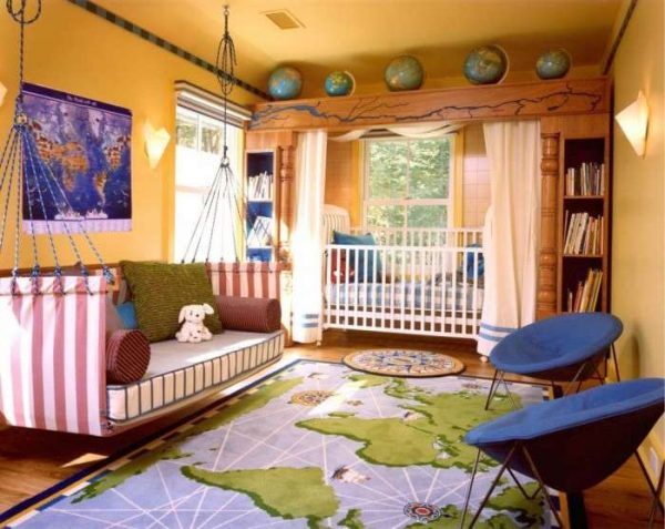 интерьер детской комнаты для мальчика с картой мира