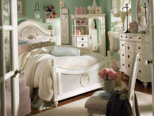 роскошное оформление комнаты девочки