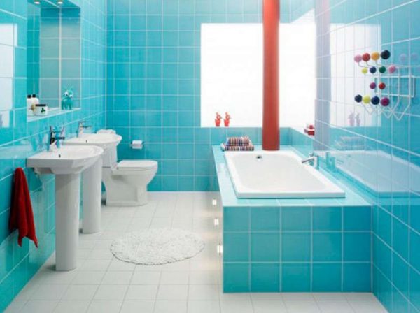 голубая плитка в ванной своими руками