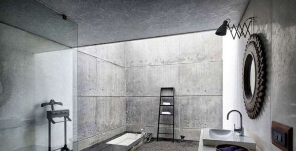 бетонный потолок в ванной комнате