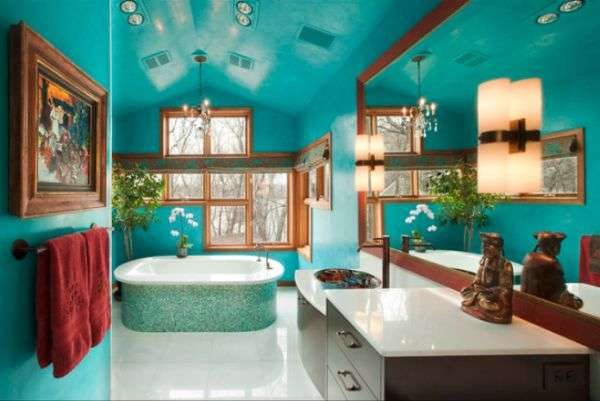 голубая краска на потолке в ванной комнате