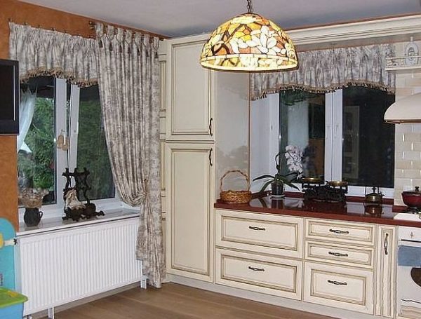 26-beautiful-kitchen-curtains