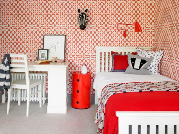Red-Girl-Bedroom-Theme